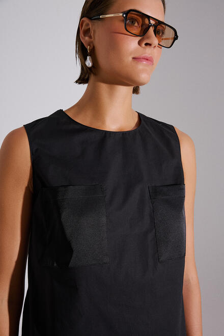 Cotton blouse with satin pockets - Black L