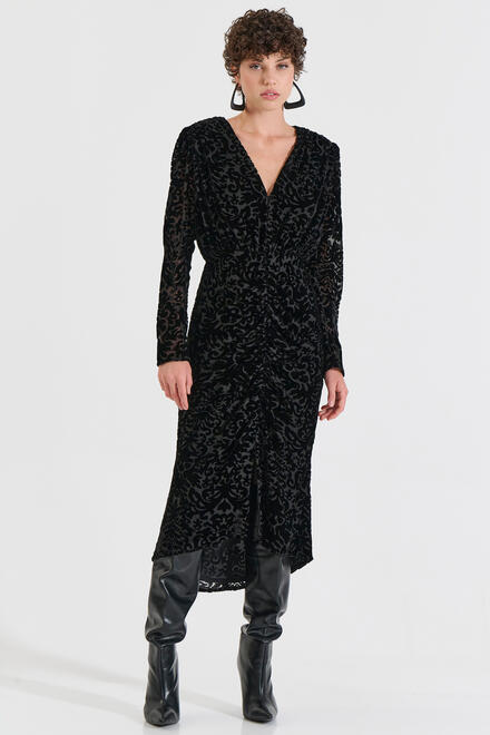 Velvet Dress with Textured Pattern & Front Ruching - Black M