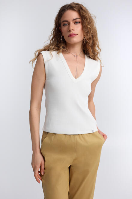 Sleeveless Ribbed Top with V-Neckline - White S