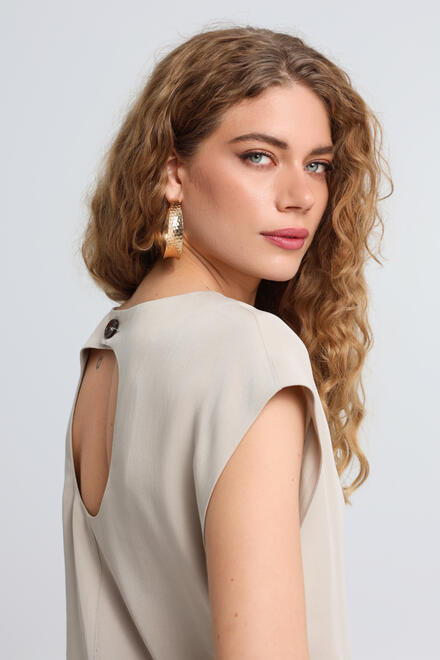 Top with an open back - Beige S