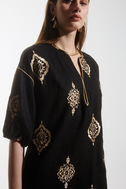 Linen dress with embroidery - Black S/M