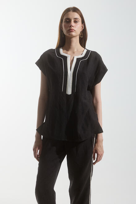 Linen blouse in a combination of colors - Black S