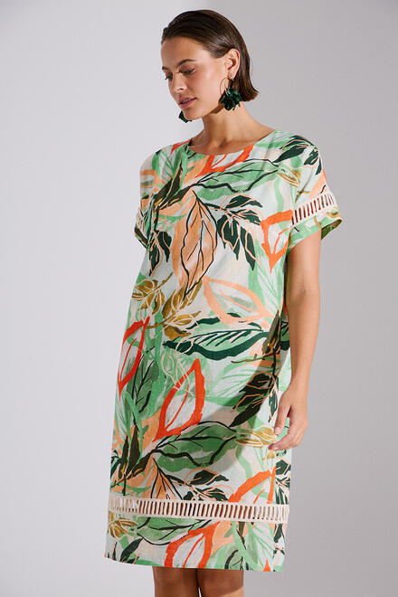 Dress printed with perforated pattern - GREEN S