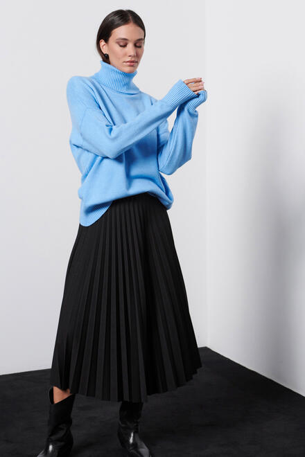 Knitted turtleneck top - Blue S/M