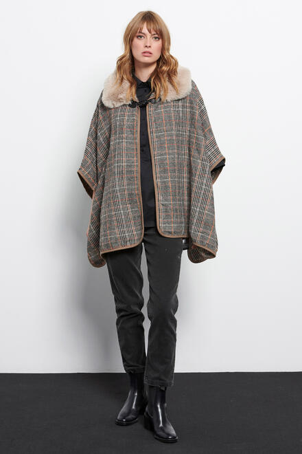 Plaid cape with ecological fur - Beige O/S
