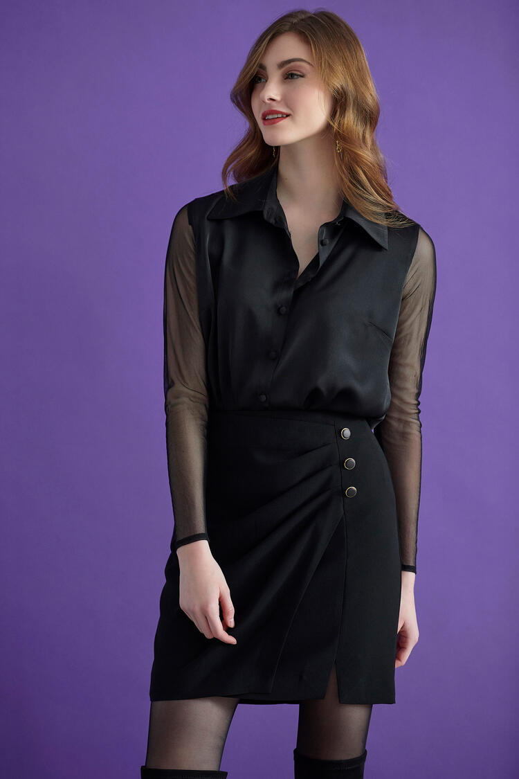 Mini skirt with buttons - Black M