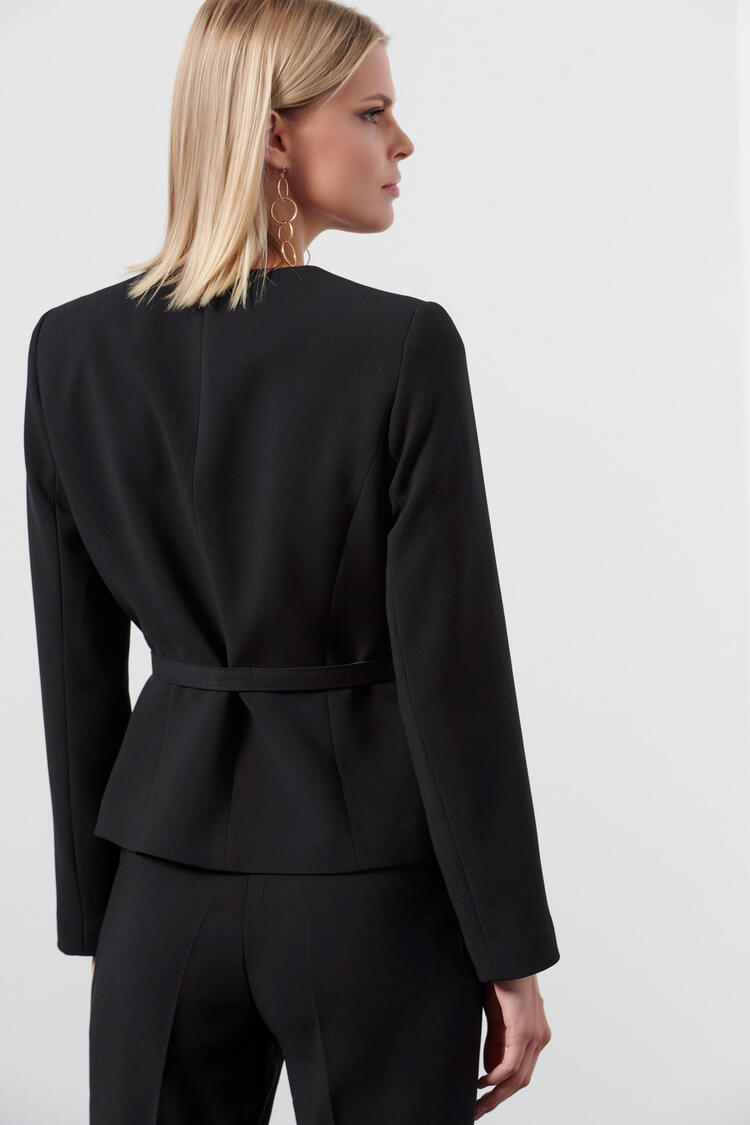 Jacket with detachable belt - Black S