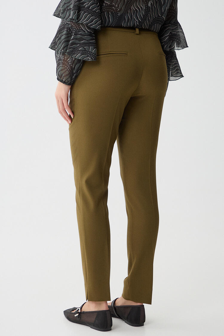 Straight trousers with a crease - Chaki S