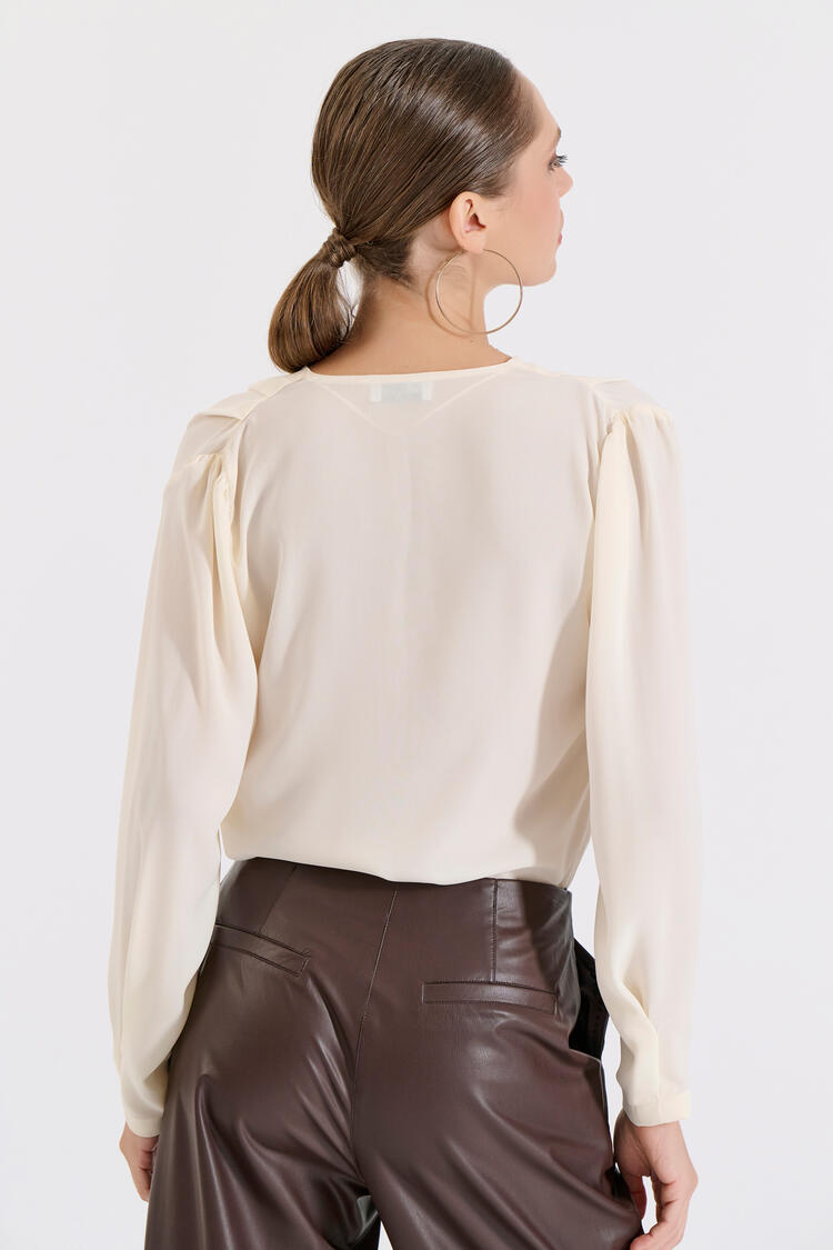 Pleated blouse - CREAM S