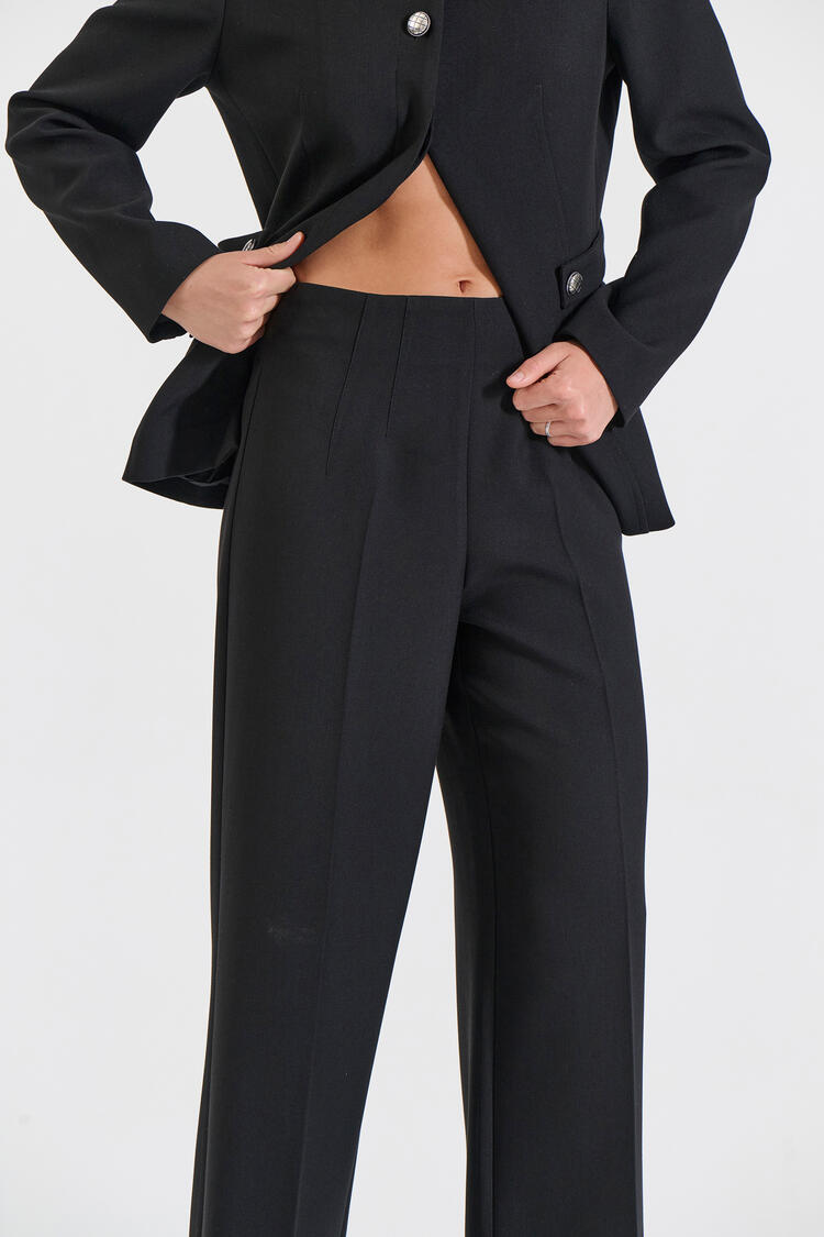 Cropped Culotte Pants with Side Zipper - Black M