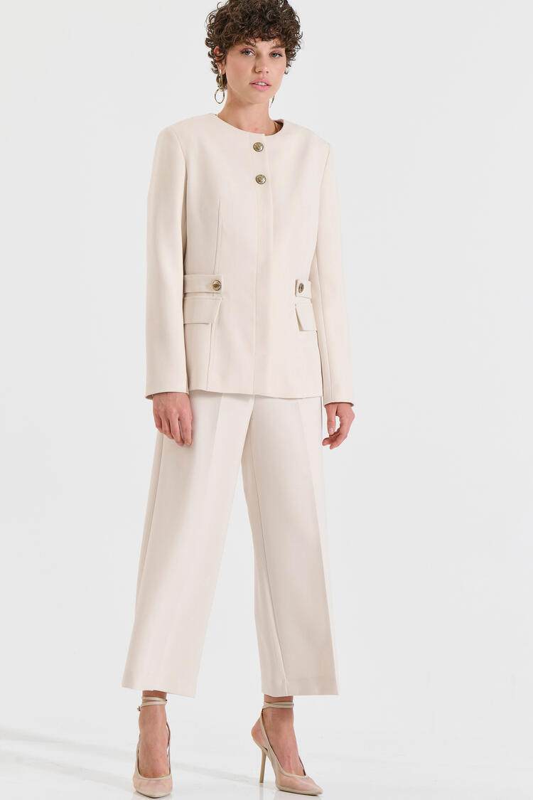 Blazer with Round Neckline & Hidden Front Closure - Vanilla L