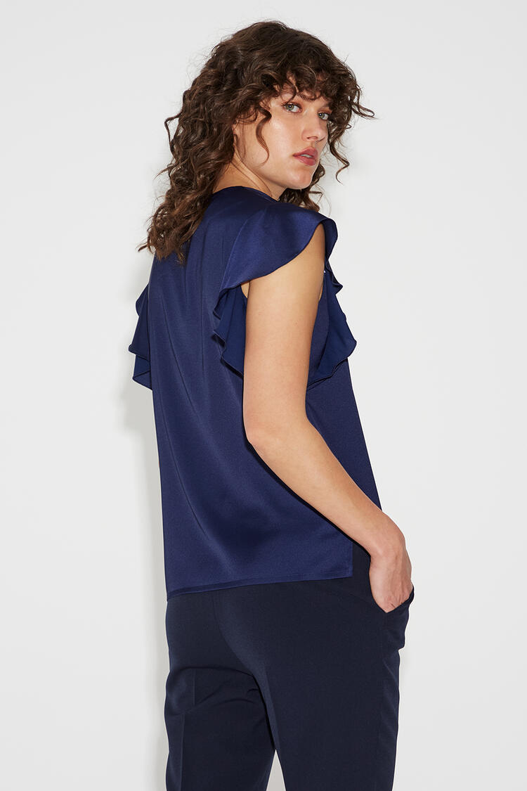 Satin blouse with ruffles on the sleeve - Blue S