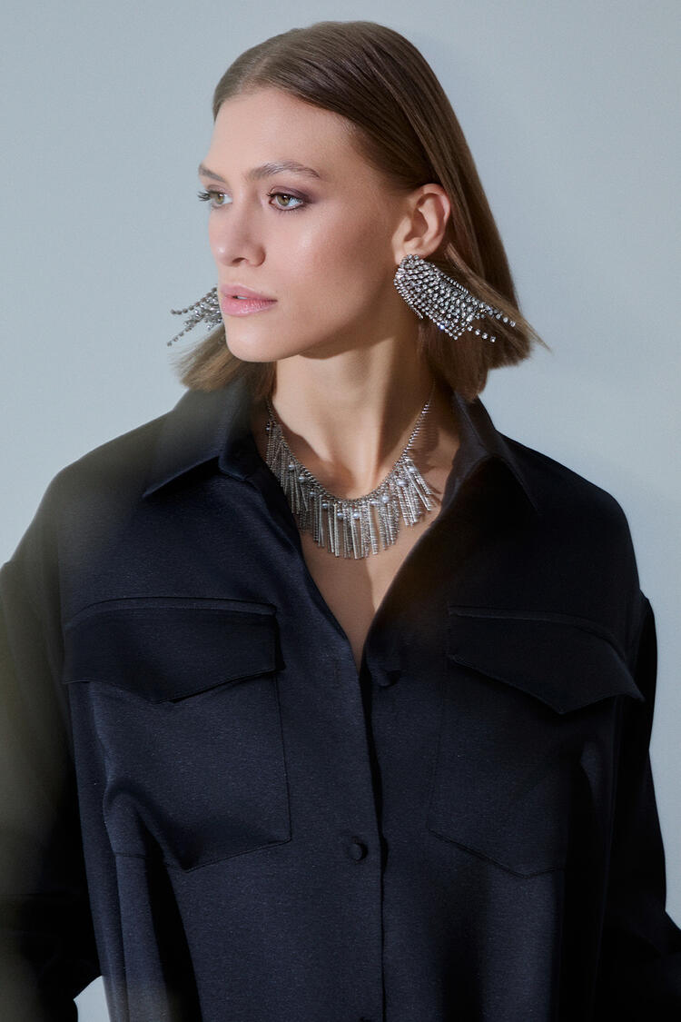 Dress with transparency on the back - Black O/S