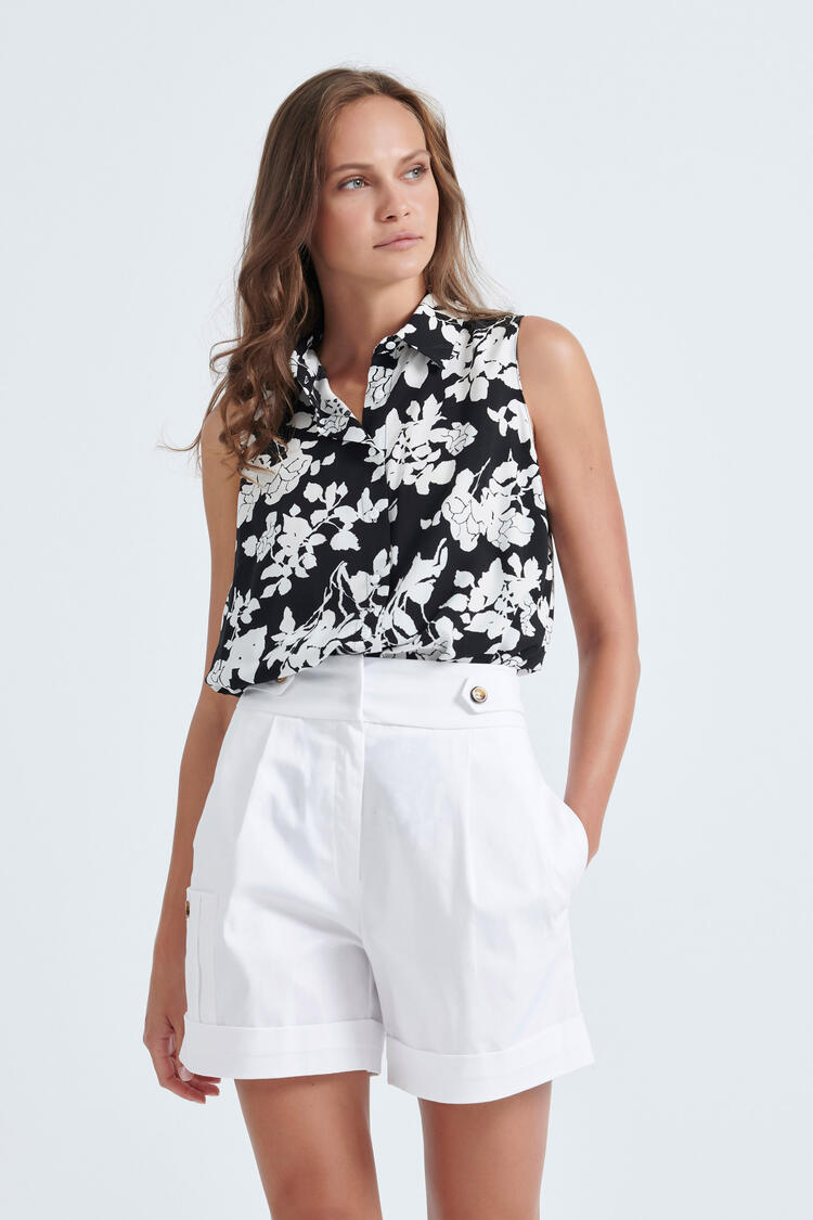 High-waisted shorts - White XS