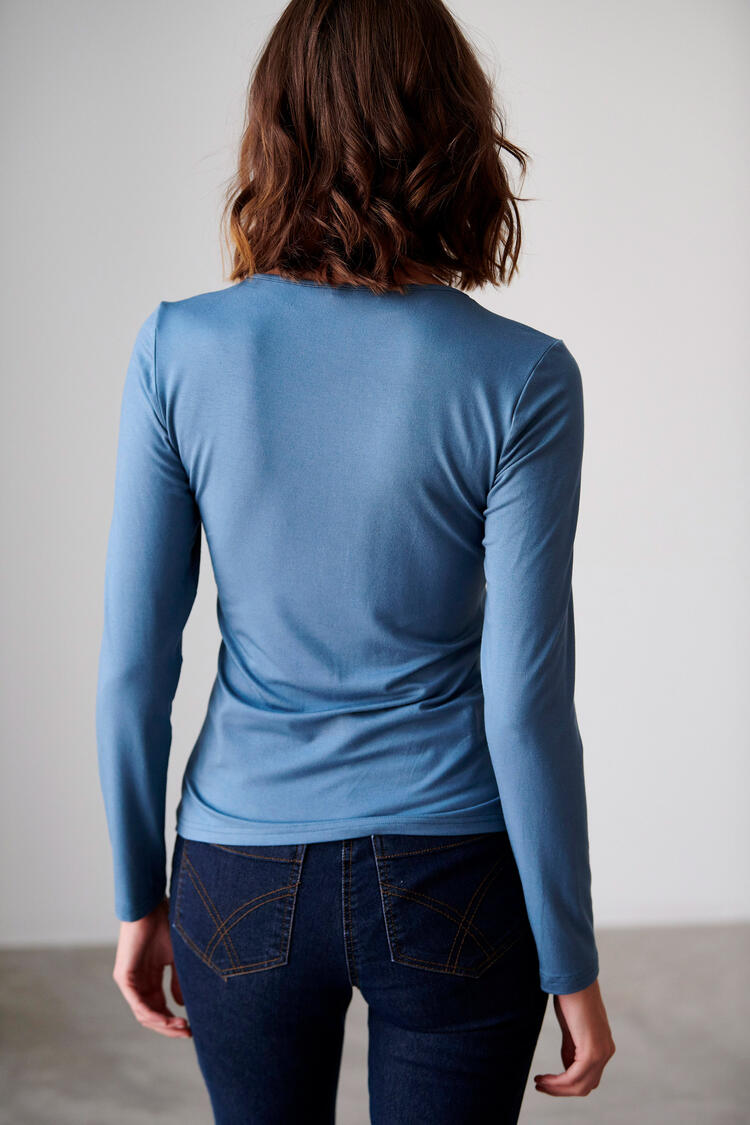 Blouse with decorative ring - Light Blue S