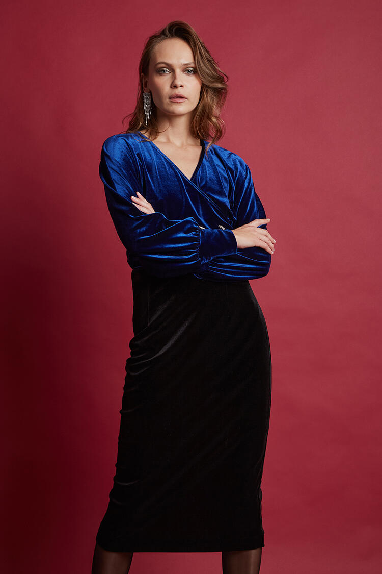 Velvet crotch blouse with jewel - Blue L