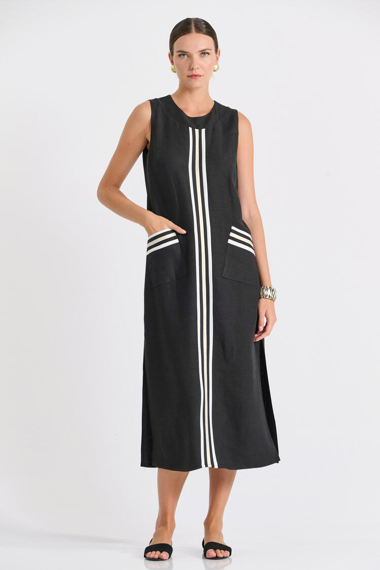 Long Dress with Side Slits & Pockets - Black S