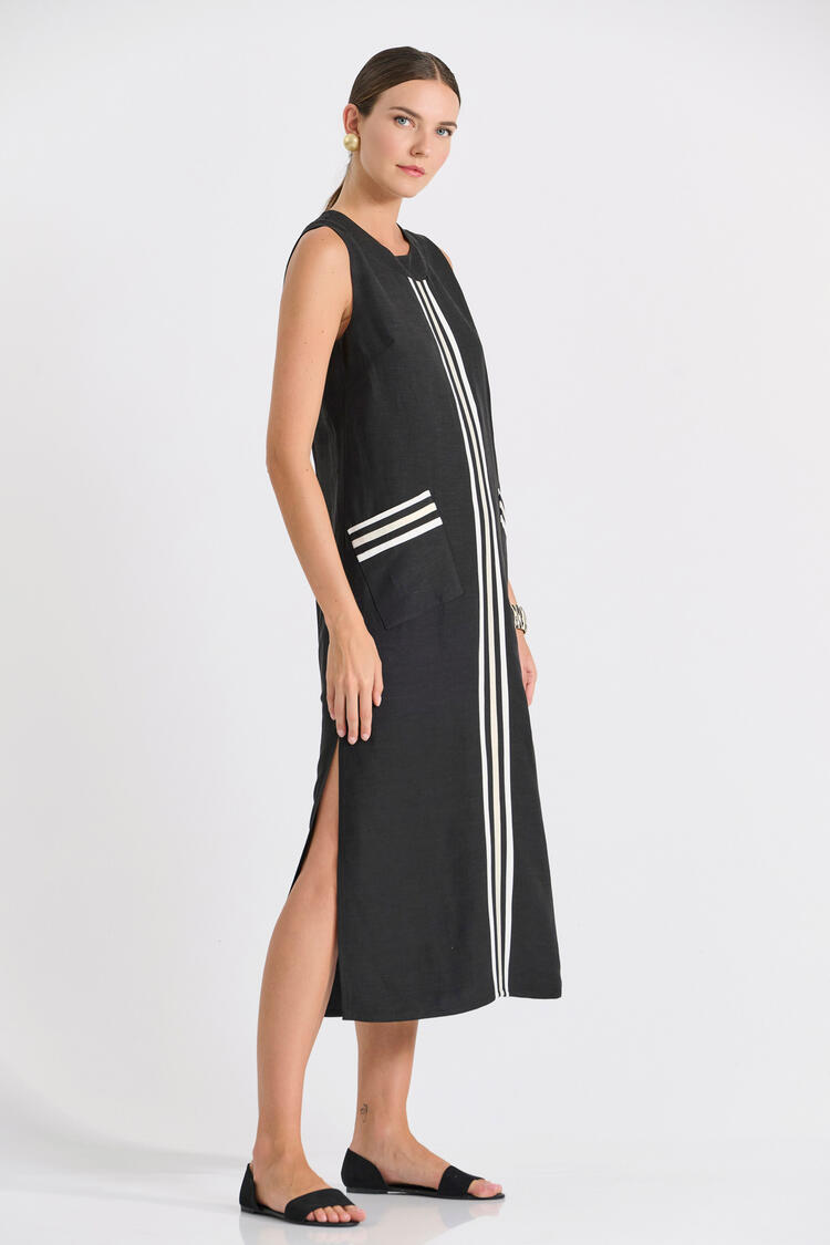 Long Dress with Side Slits & Pockets - Black S