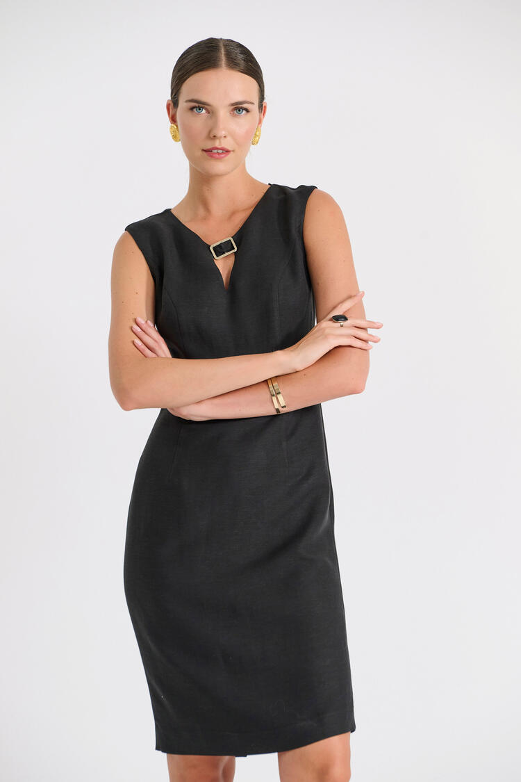 Sleeveless Dress with Buckle & Back Detail - Black S