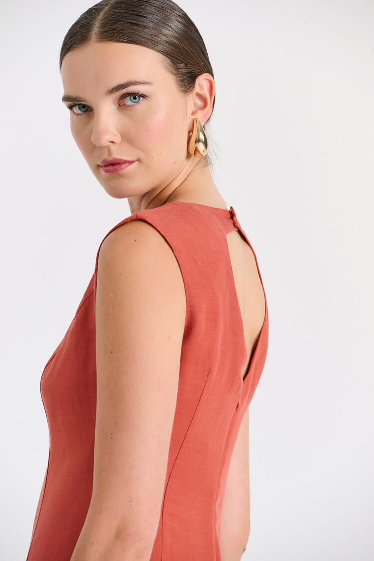 Sleeveless Dress with Buckle & Back Detail - Brown S