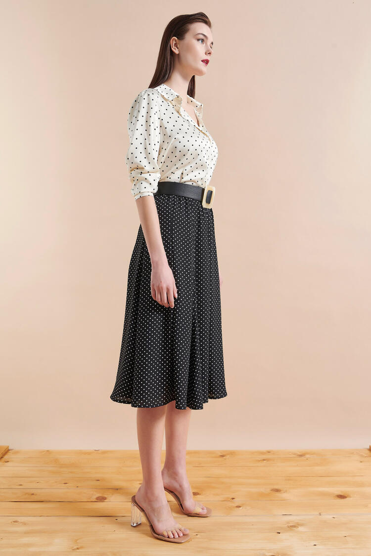 Skirt with polka dot pattern - Black S