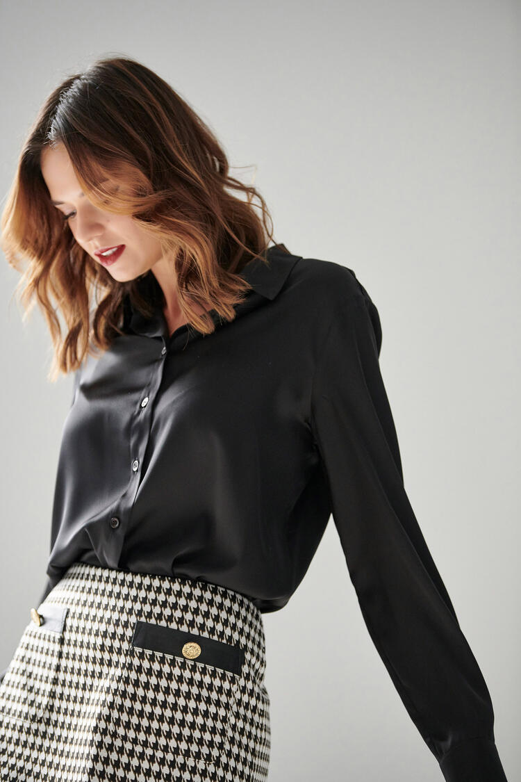 Checkered skirt with front pockets - Black S