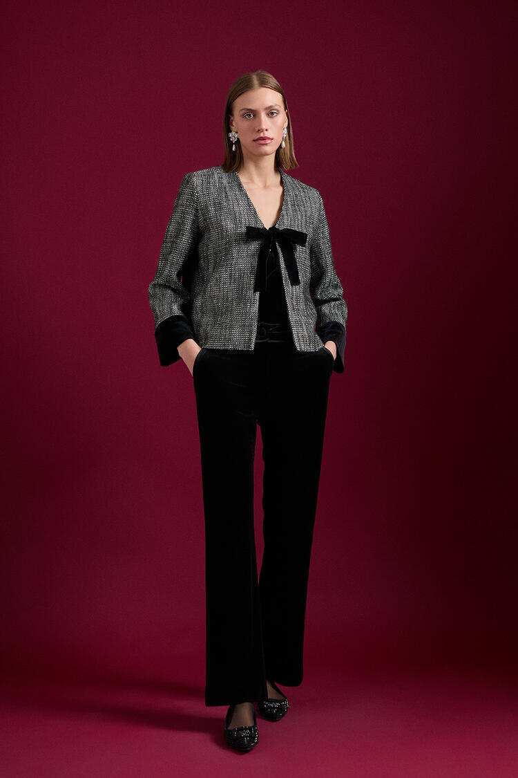 Jacket with black details - Black S