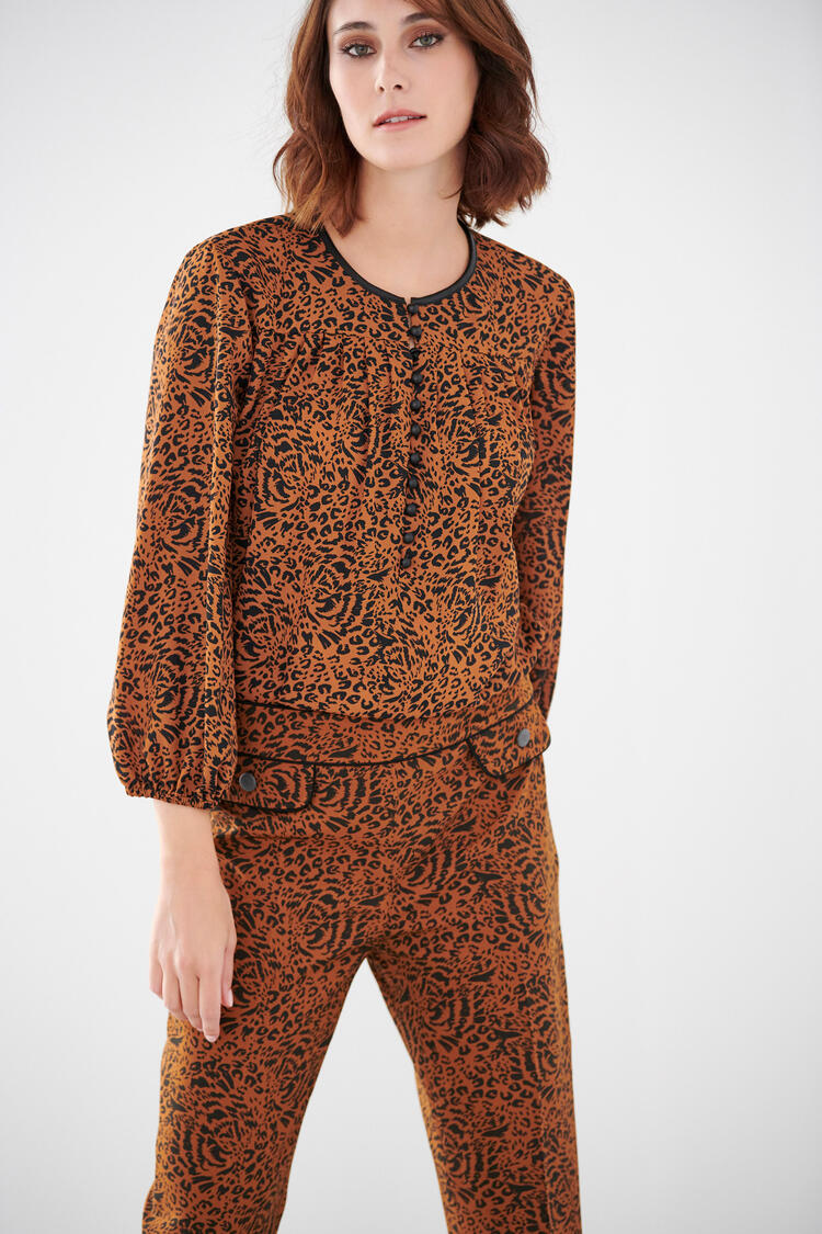 Blouse with leopard pattern - Brown S