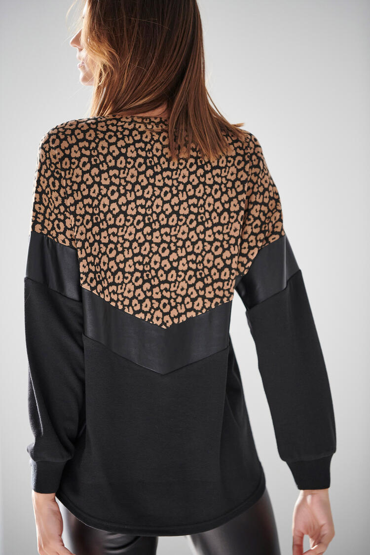 Blouse with a combination of fabrics - Black S