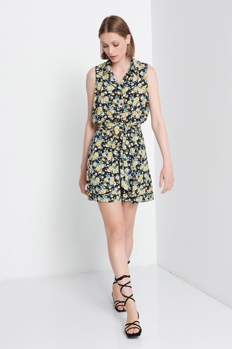 Shorts with floral pattern - Blue S/M