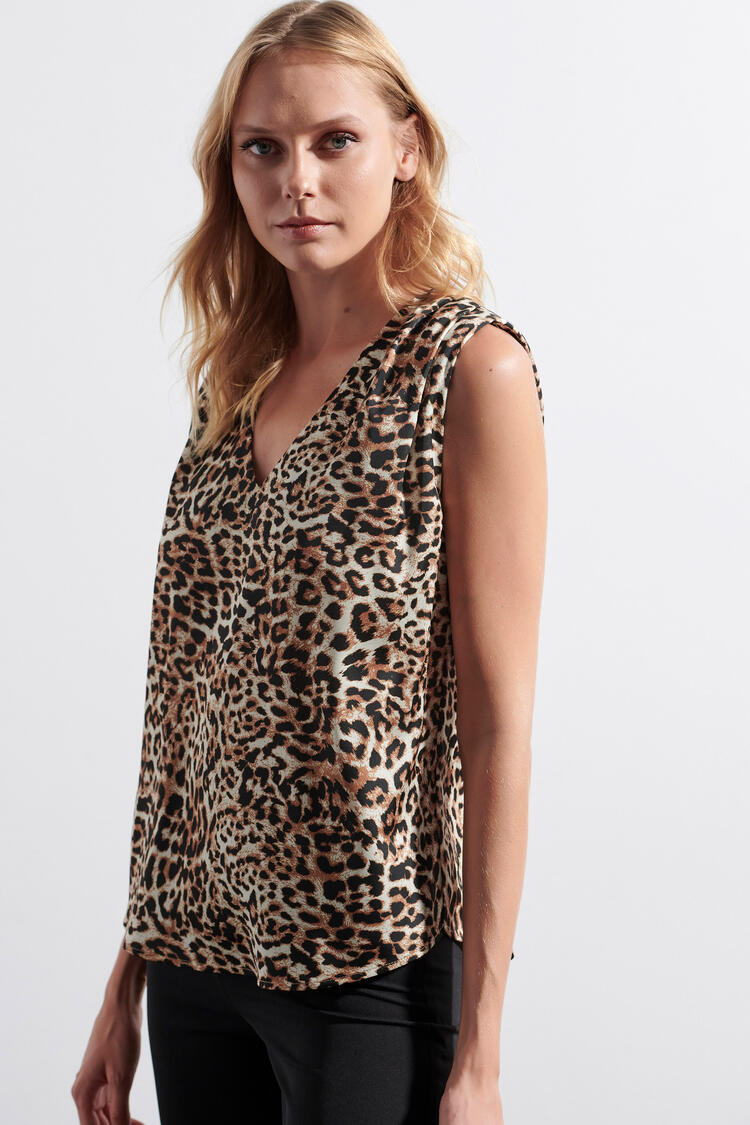 Blouse with animal print - Beige S