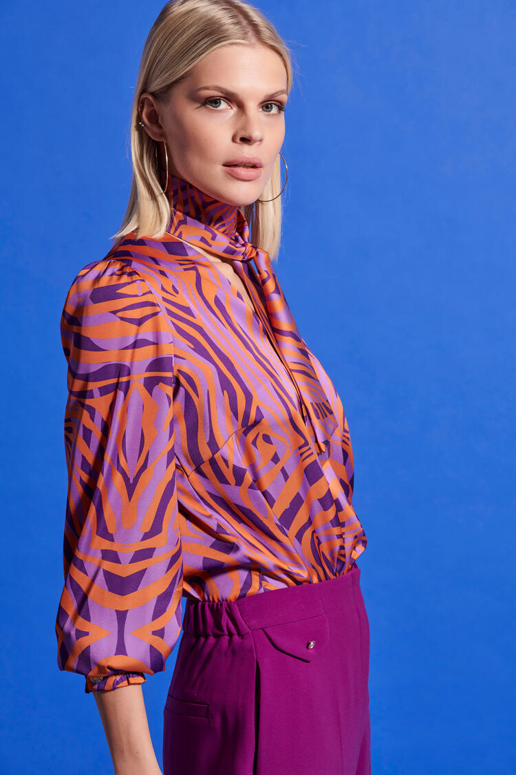 Satin look blouse with detachable scarf - Purple S
