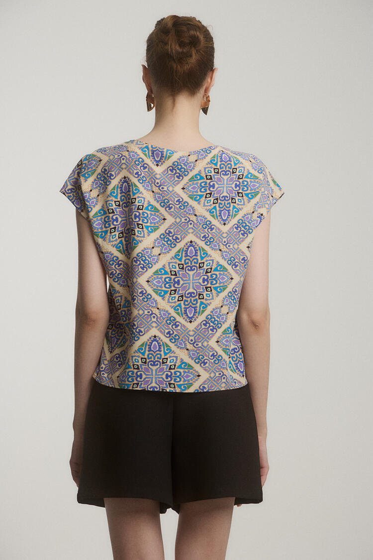 Satin blouse with geometric pattern - Blue S