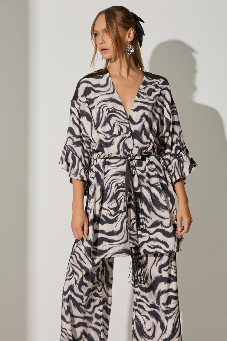 Printed kimono with belt - Black S/M
