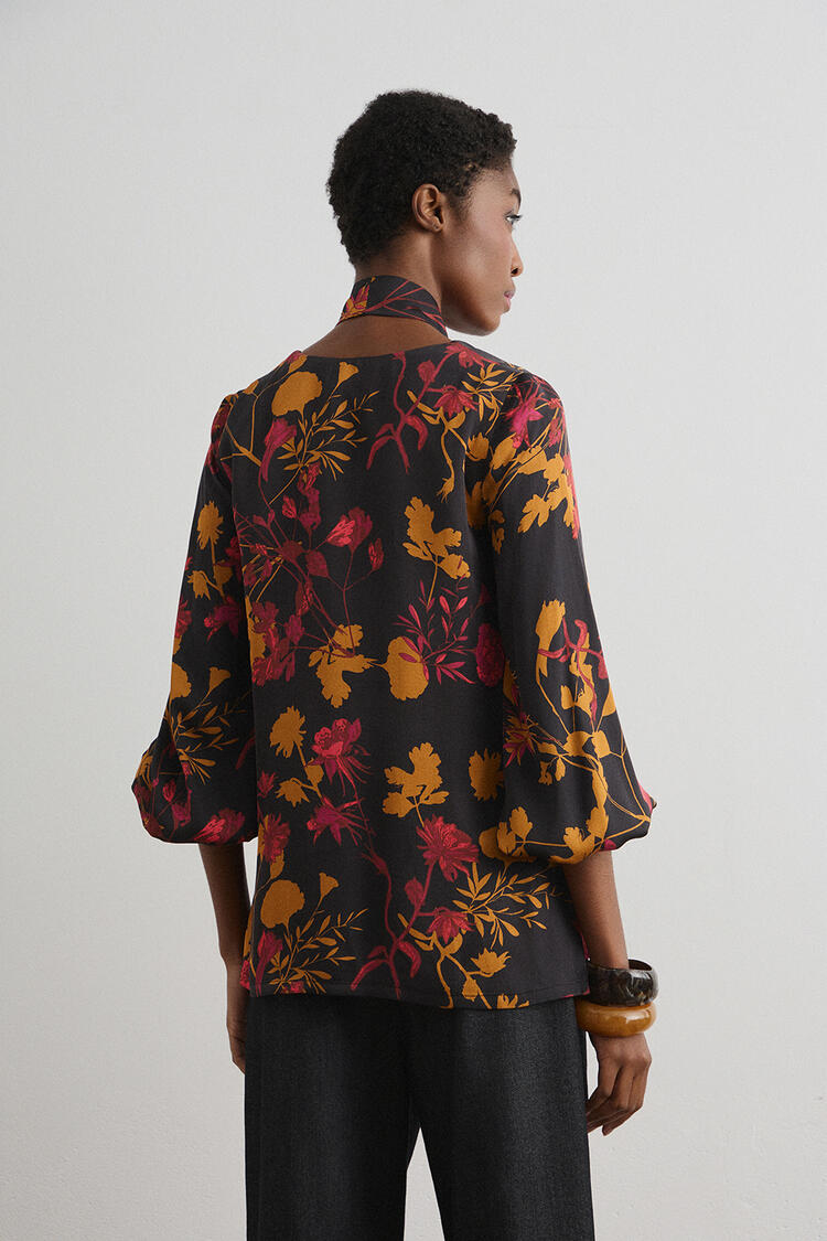 Printed blouse. - Black S