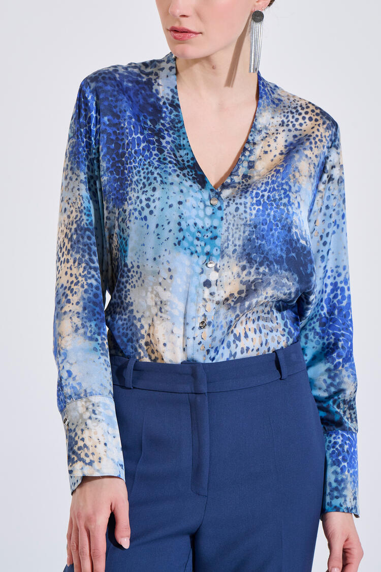 Printed shirt with V-neck, metal buttons - Blue S