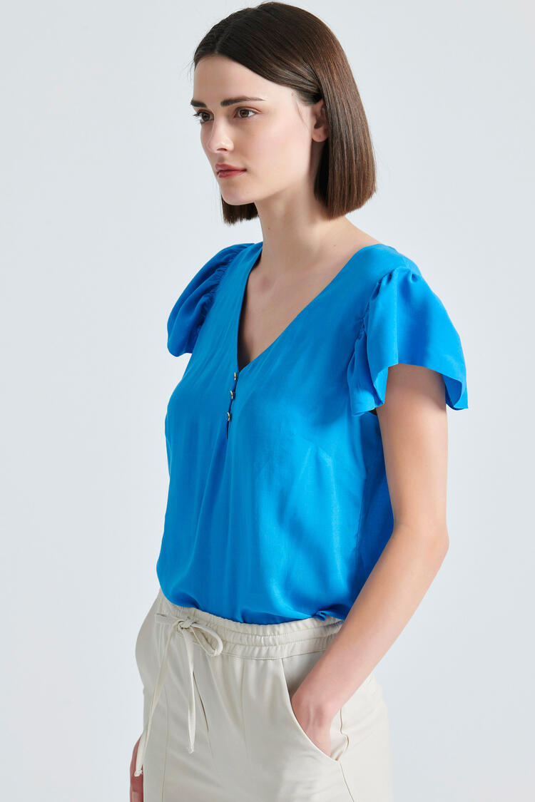 Blouse with ruffles on the sleeves - Electric Blue S