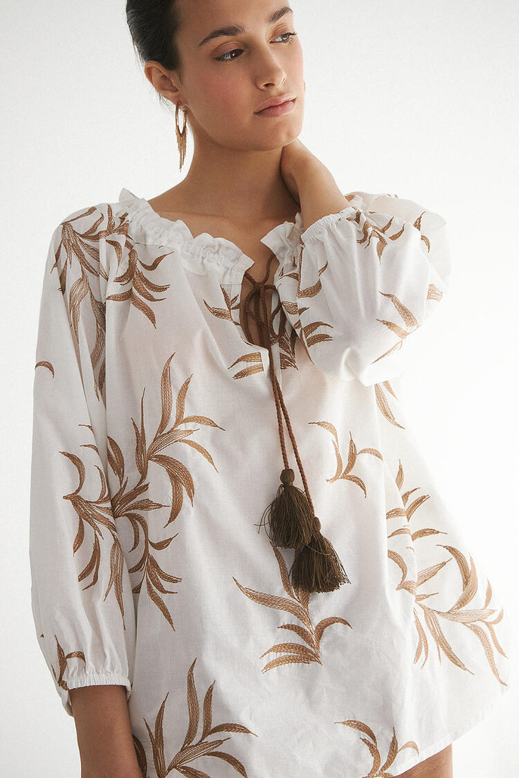 Cotton blouse with elastic neckline - White S/M