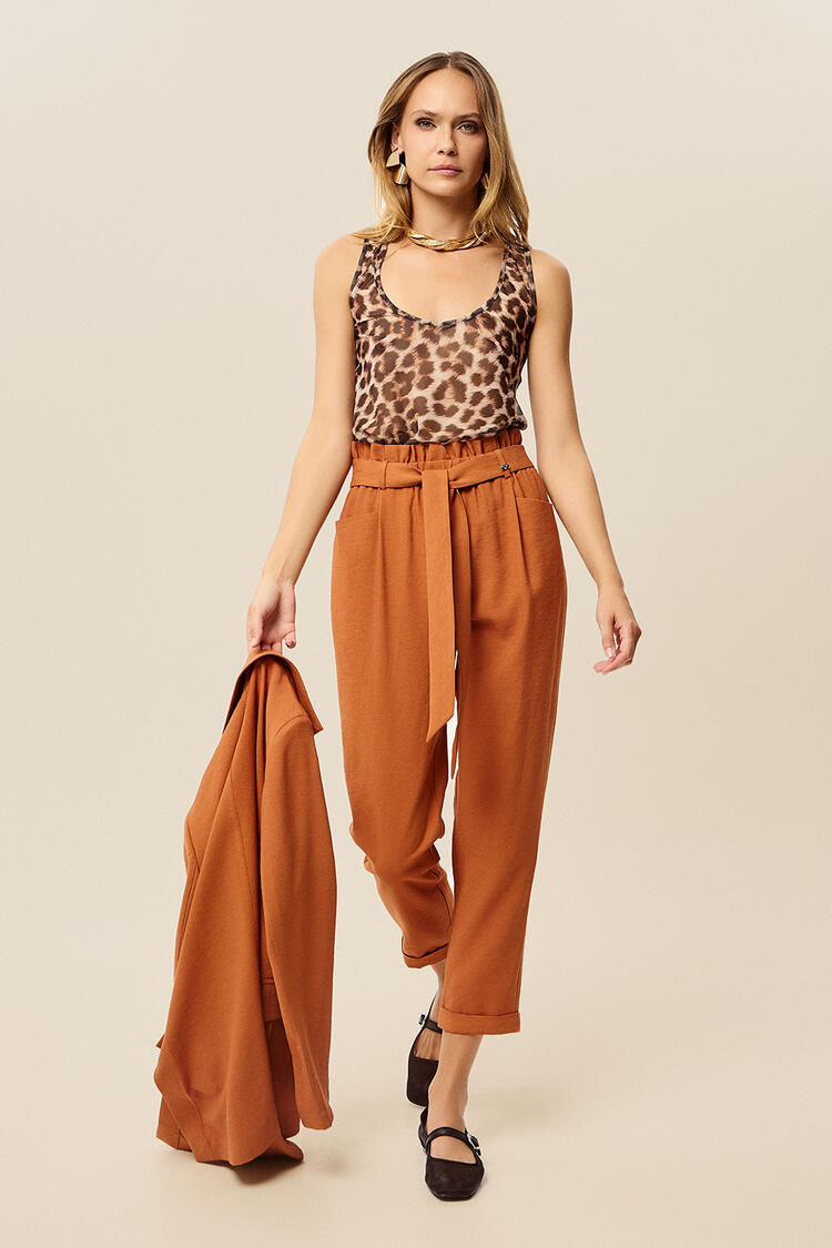 High-waisted trousers with belt - Brown XL