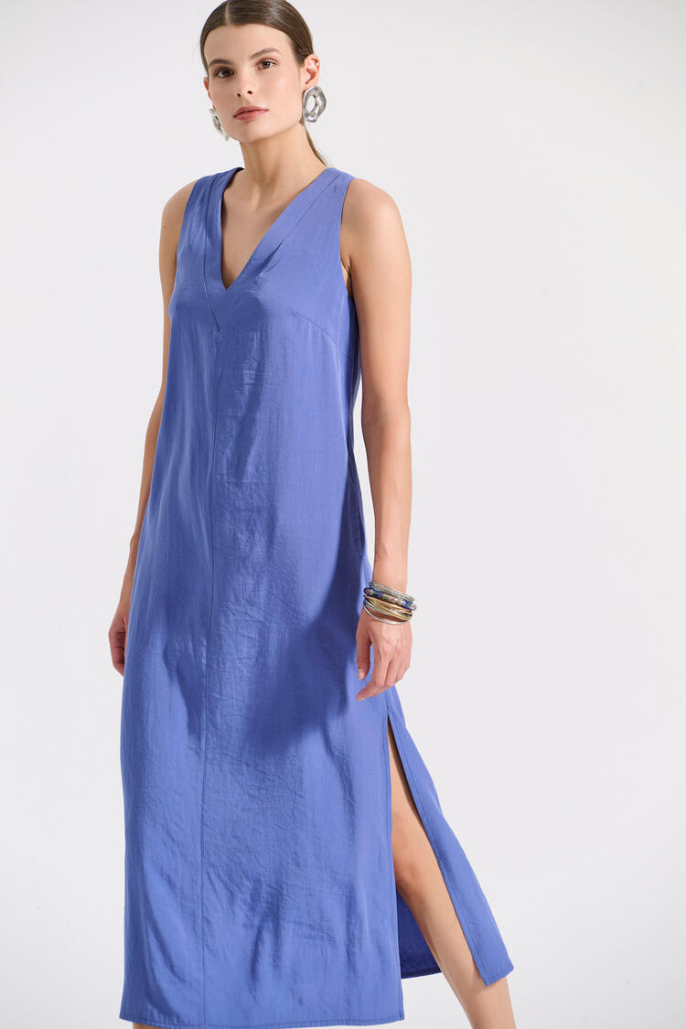 Long sleeveless dress with V-neck and side slits - Blue S