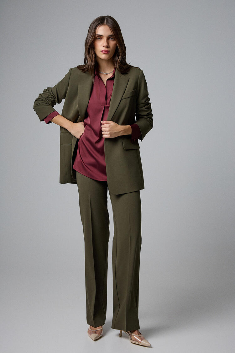 Straight-leg pants with a crease - Chaki S