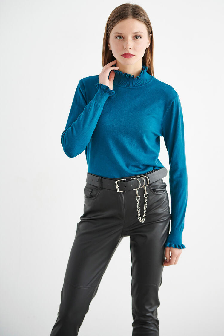 Knitted blouse with loop - Petrol O/S
