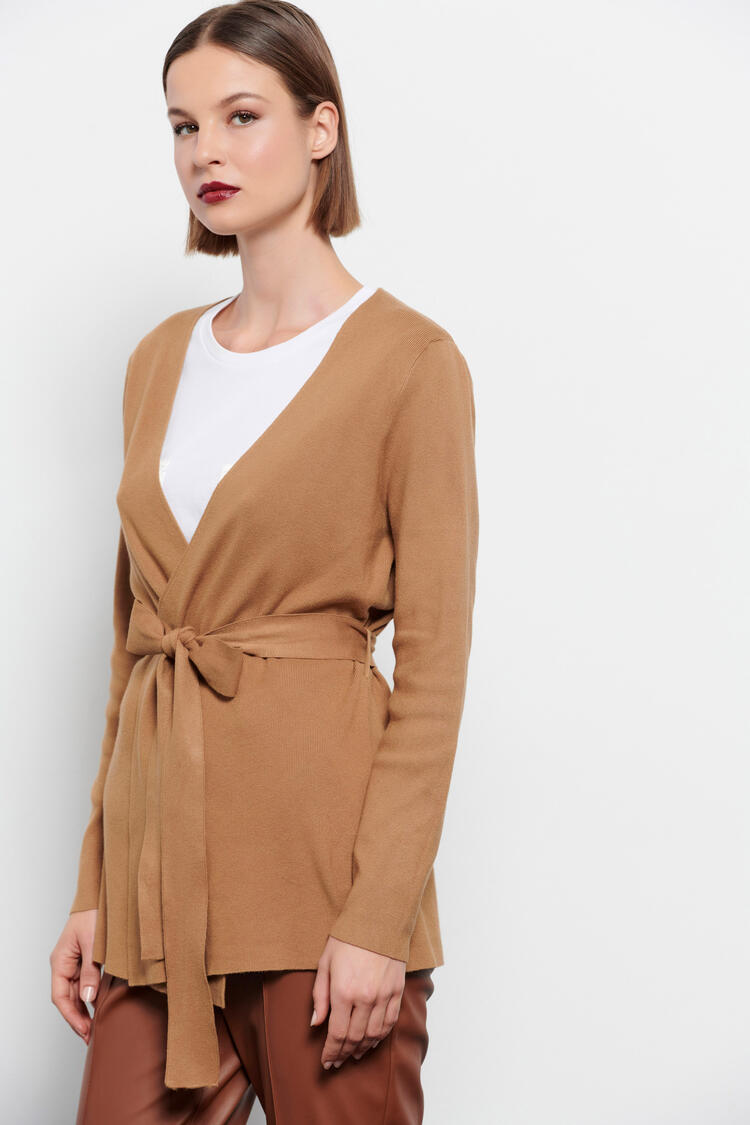 Knitted cardigan with detachable belt - Camel O/S