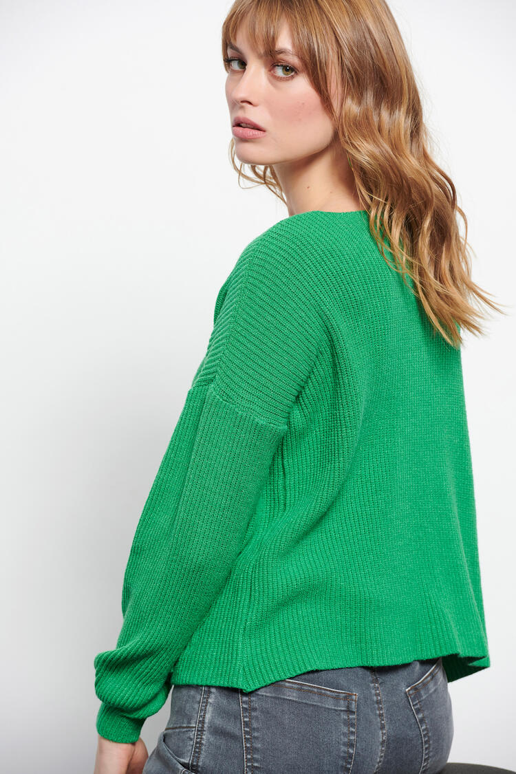 V-neck knitted blouse - GREEN S/M