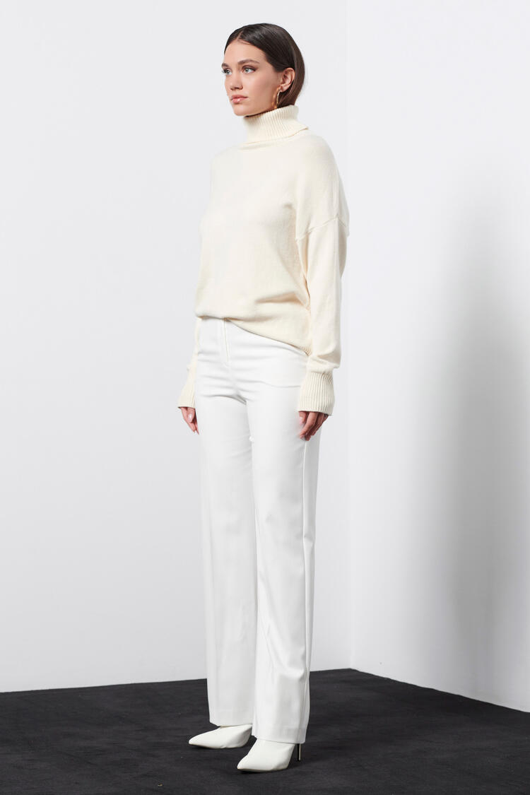 Knitted turtleneck top - Off White S/M