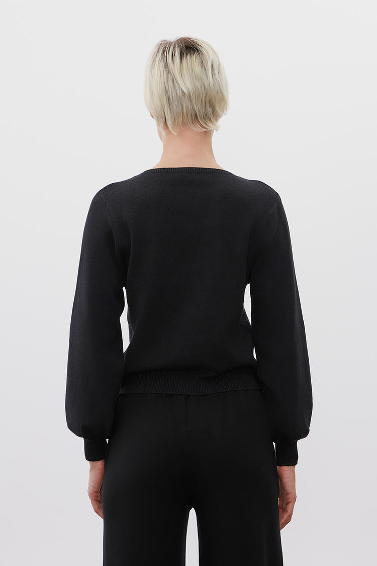 Soft knit blouse - Black O/S