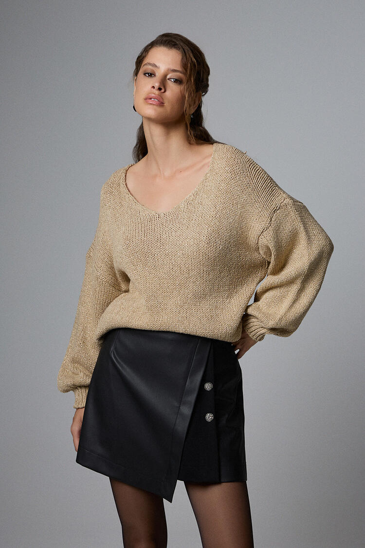 Knitted blouse with gold thread - Beige O/S
