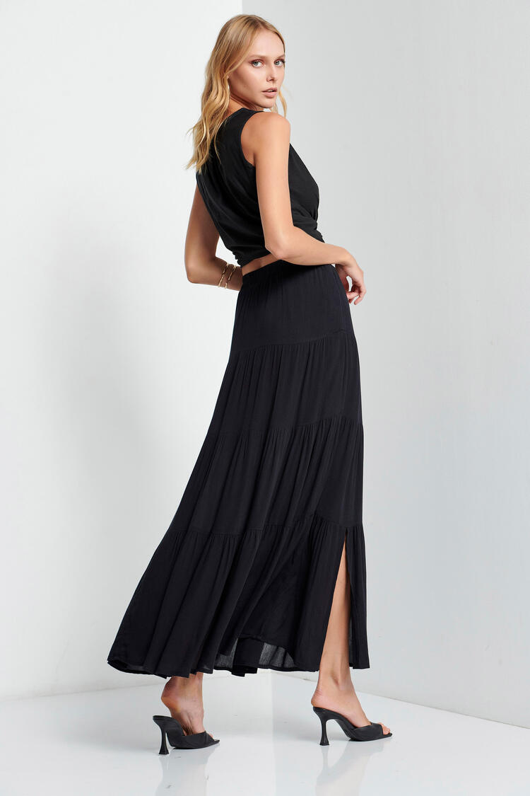 Maxi skirt with ruffles - Black S