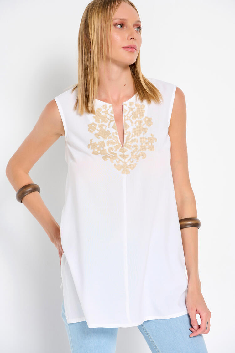 Tunic with embroidery - WHITE S